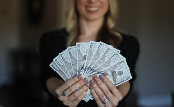 Czy wynagrodzenie z umowy zlecenia musi być wypłacane co miesiąc? Czy wynagrodzenie z umowy zlecenia musi być wypłacane co miesiąc?